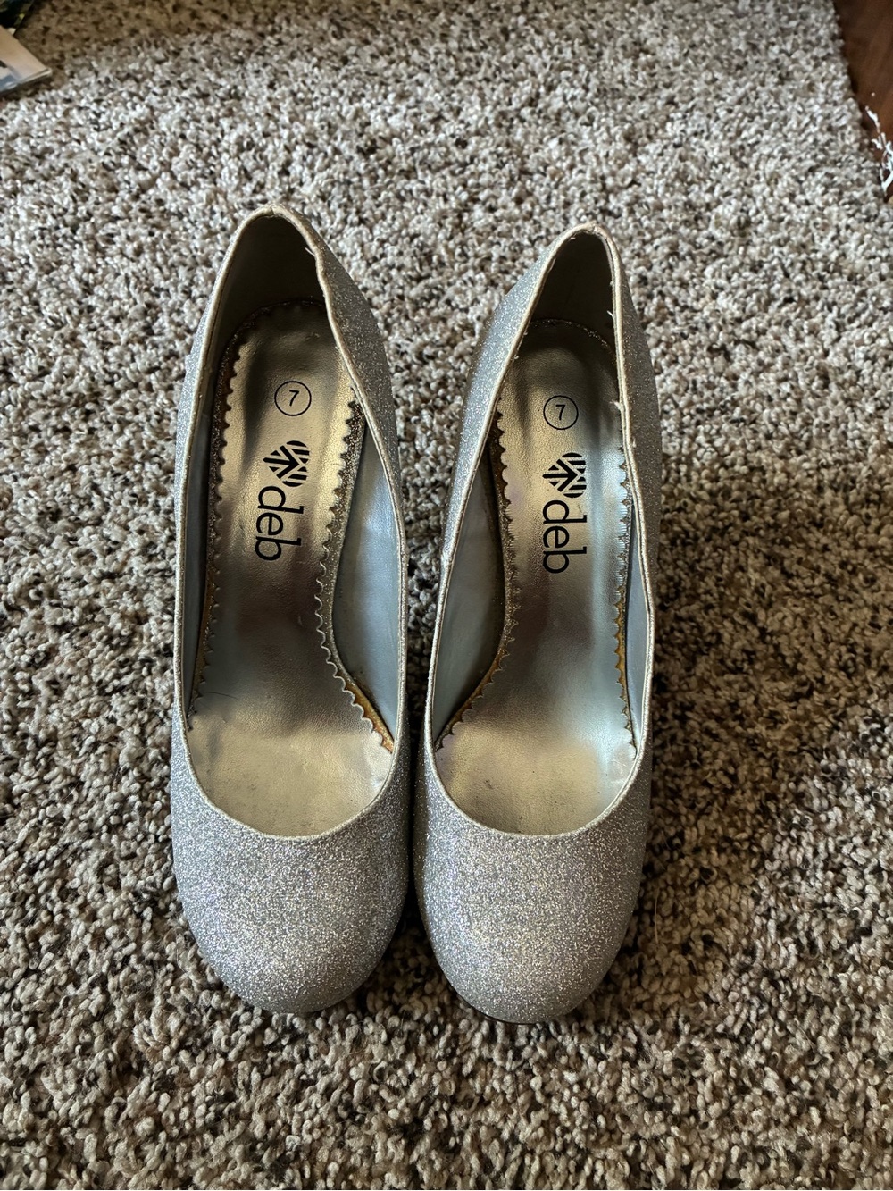 Deb Silver Glitter Round-Toe Pumps